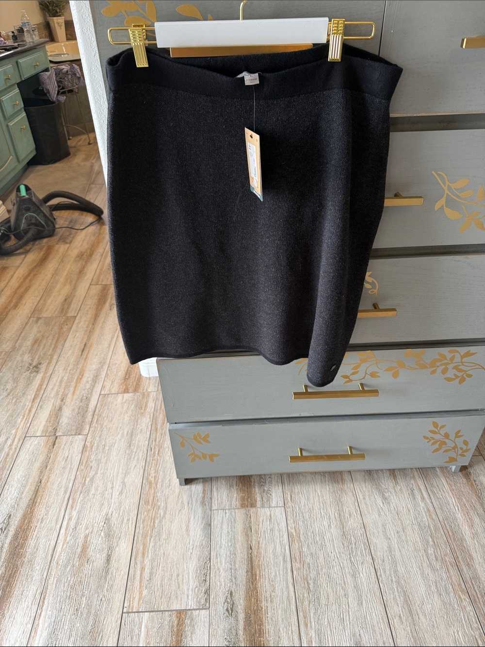 Royal Robbins Black Knit Pencil Skirt with Tag